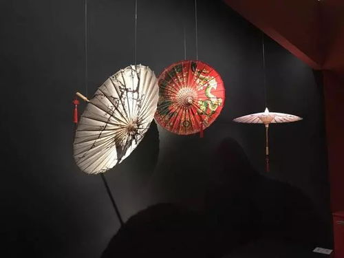 《新考工記》中法手工藝展 彩燈映照下的技藝對話