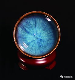 匠心獨運 彩燈璀璨 廖明堂、廖冠誠與臺灣大立窯的工藝美術彩燈傳奇